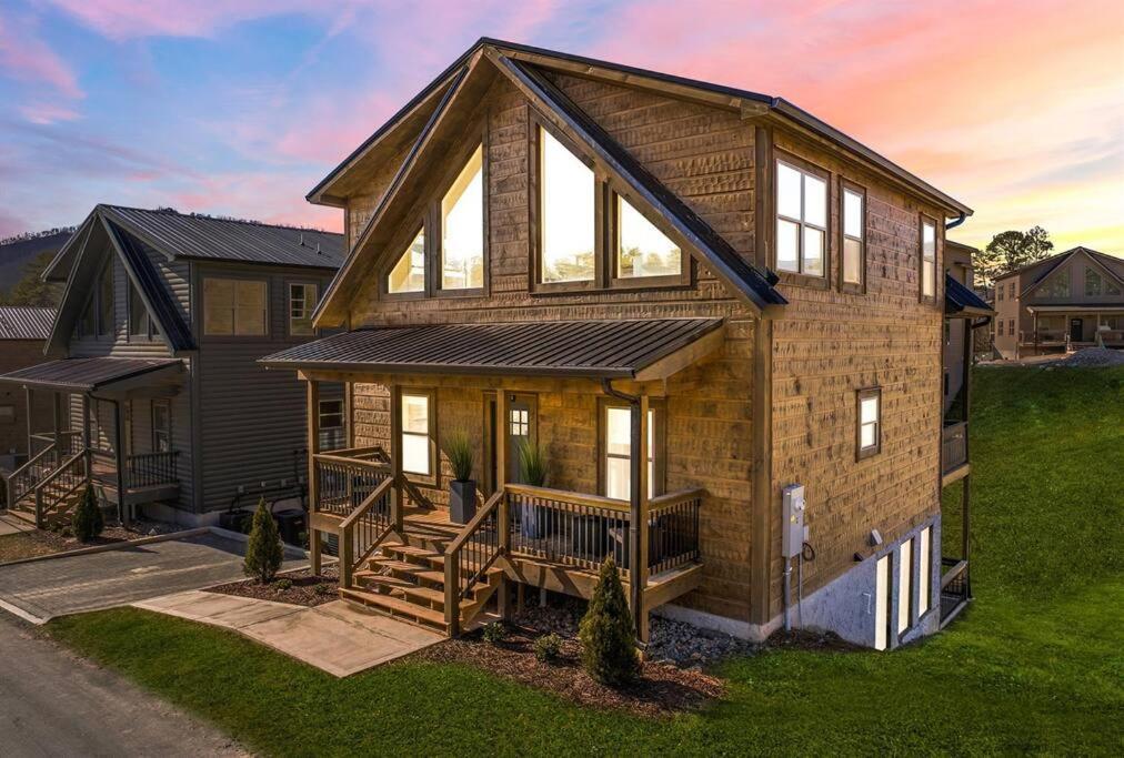 Smoky Fun Cabin Pigeon Forge Εξωτερικό φωτογραφία