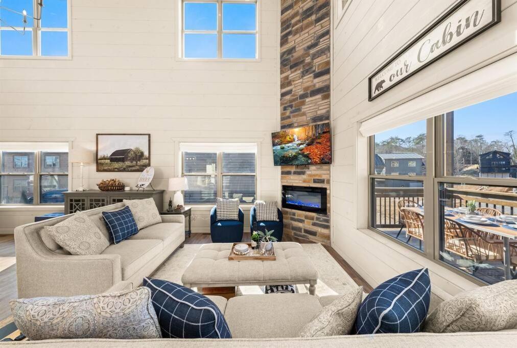 Smoky Fun Cabin Pigeon Forge Εξωτερικό φωτογραφία